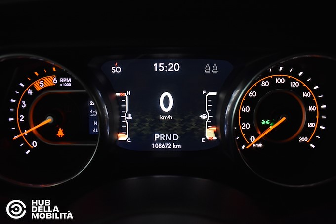 JEEP Wrangler 2.2 Mjt II Sahara